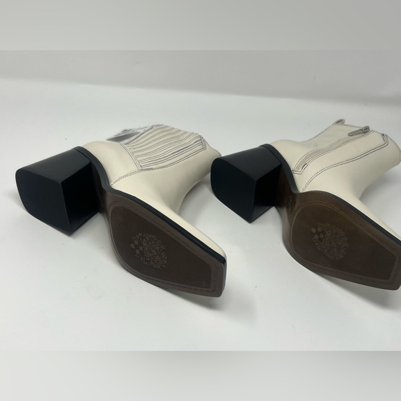 White Vince Camino leather boots in size 6.5 - Picture 4 of 7